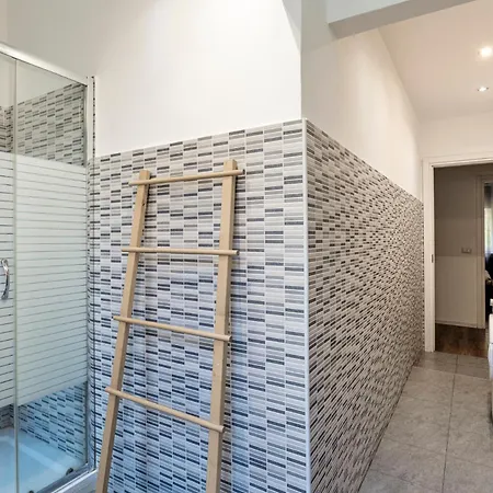 Luxury 4 Bedrooms Close To Duomo Milano