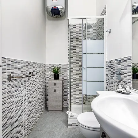 Luxury 4 Bedrooms Close To Duomo Lägenhet Milano